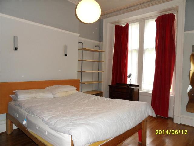  Image of 2 bedroom Flat to rent in Lawrence Street Glasgow G11 at West End Glasgow Glasgow, G11 5HF