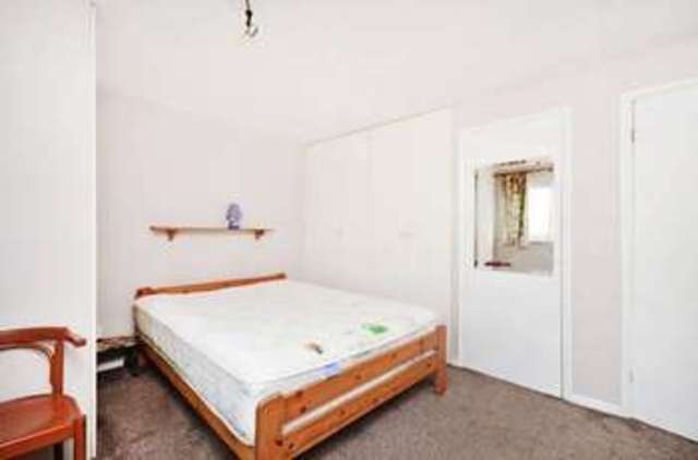  Image of 2 bedroom Flat for sale in Layfield Road London NW4 at Layfield Road  London, NW4 3UG