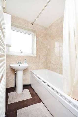  Image of 2 bedroom Flat for sale in Layfield Road London NW4 at Layfield Road  London, NW4 3UG