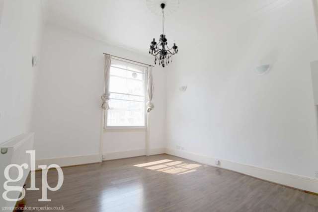  Image of 2 bedroom Apartment to rent in Leinster Square London W2 at Leinster Square Paddington London, W2 4NQ