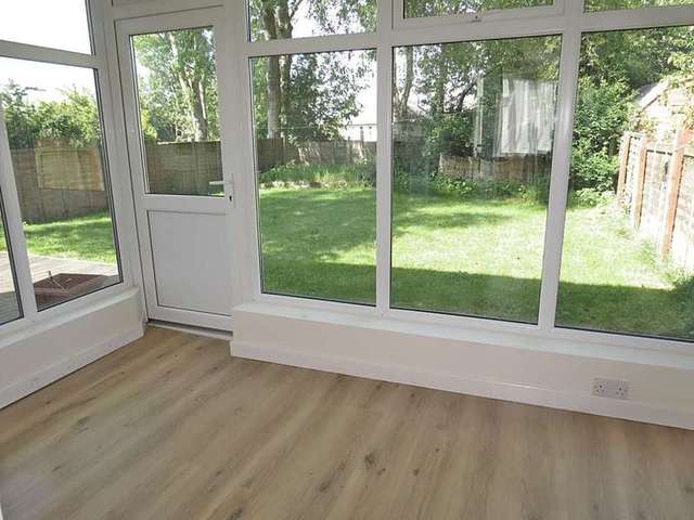  Image of 3 bedroom Semi-Detached house for sale in Lingfield Hill Leeds LS17 at Leeds LS17 Leeds, LS17 7EH
