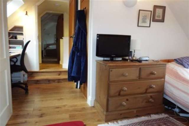  Image of 3 bedroom Detached house to rent in Lion Lane Turners Hill Crawley RH10 at Crawley, RH10 4NU