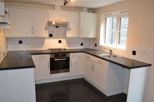  Image of 3 bedroom Detached house to rent in Catchfrench Crescent Liskeard PL14 at Liskeard, PL14 3FB