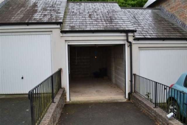  Image of 3 bedroom Detached house to rent in Catchfrench Crescent Liskeard PL14 at Liskeard, PL14 3FB