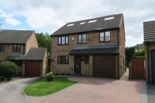  Image of 5 bedroom Detached house for sale in Little Lane Court Churwell Morley Leeds LS27 at Little Lane Court Morley Leeds, LS27 7SU