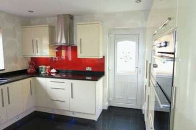  Image of 5 bedroom Detached house for sale in Little Lane Court Churwell Morley Leeds LS27 at Little Lane Court Morley Leeds, LS27 7SU
