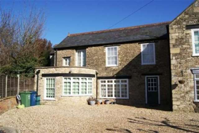  Image of 2 bedroom Semi-Detached house to rent in Lanham Way Littlemore Oxford OX4 at Oxford, OX4 4QG