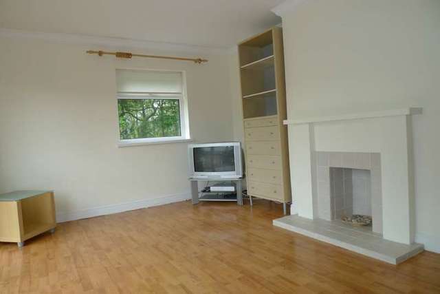  Image of 2 bedroom Flat to rent in Kidwelly Road Llanyravon Cwmbran NP44 at Cwmbran, NP44 8RP