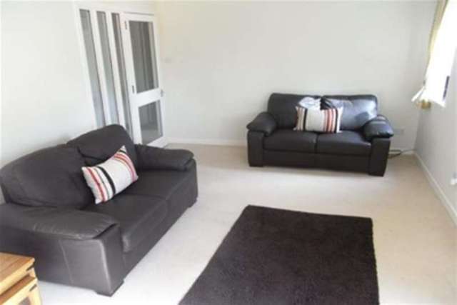  Image of 2 bedroom Flat to rent in Loancroft Gate Uddingston Glasgow G71 at Glasgow, G71 7HN