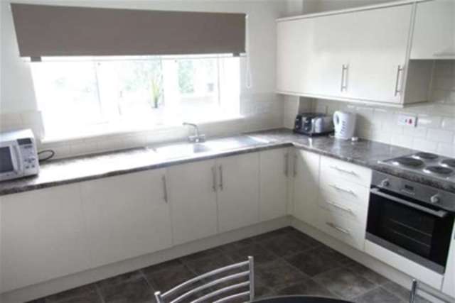  Image of 2 bedroom Flat to rent in Loancroft Gate Uddingston Glasgow G71 at Glasgow, G71 7HN