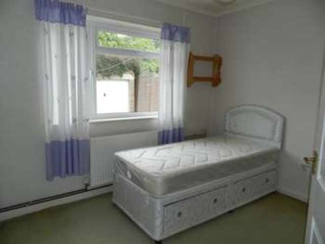  Image of 2 bedroom Detached house for sale in Meadow Drive Locking Weston-super-Mare BS24 at Meadow Drive Locking Weston-Super-Mare, BS24 8BB
