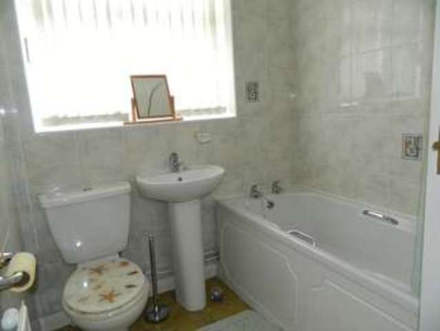  Image of 2 bedroom Detached house for sale in Meadow Drive Locking Weston-super-Mare BS24 at Meadow Drive Locking Weston-Super-Mare, BS24 8BB