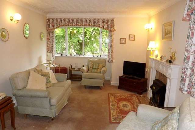  Image of 2 bedroom Retirement Property for sale in Maplebeck Court Lode Lane Solihull B91 at Lode Lane  Solihull, B91 2UB