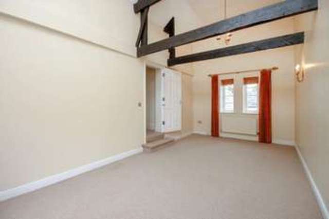  Image of 3 bedroom Cottage for sale in London Road Aston Clinton Aylesbury HP22 at London Road  Aston Clinton, HP22 5GW