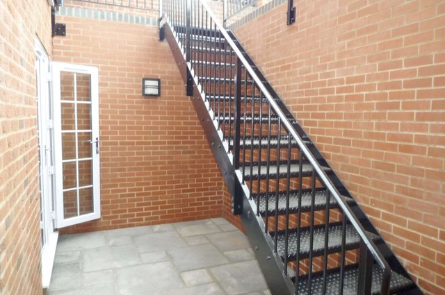  Image of 2 bedroom Apartment to rent in London Road St. Albans AL1 at St Albans, AL1 1LJ