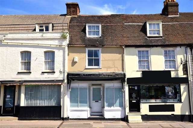  Image of 2 bedroom Terraced house for sale in London Road Strood Rochester ME2 at Strood Rochester Rochester, ME2 3HT