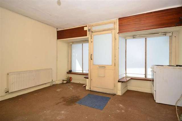  Image of 2 bedroom Terraced house for sale in London Road Strood Rochester ME2 at Strood Rochester Rochester, ME2 3HT