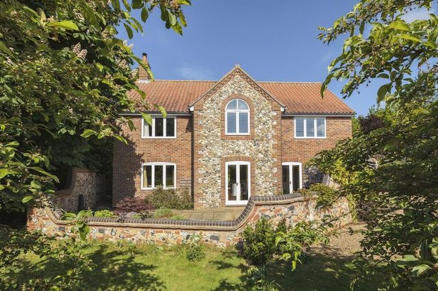  Image of 4 bedroom Detached house for sale in Long Green Wortham Diss IP22 at Long Green  Wortham, IP22 1PU