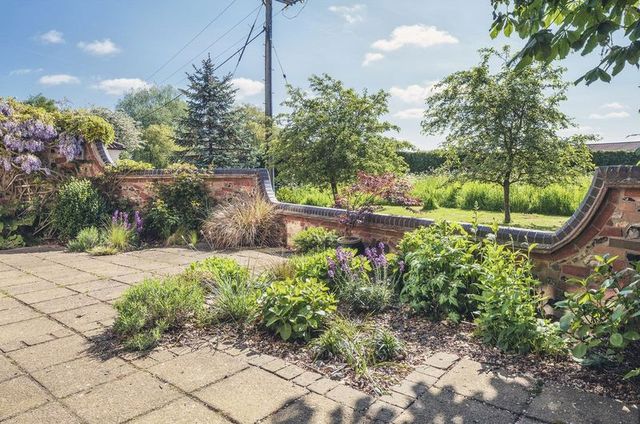  Image of 4 bedroom Detached house for sale in Long Green Wortham Diss IP22 at Long Green  Wortham, IP22 1PU