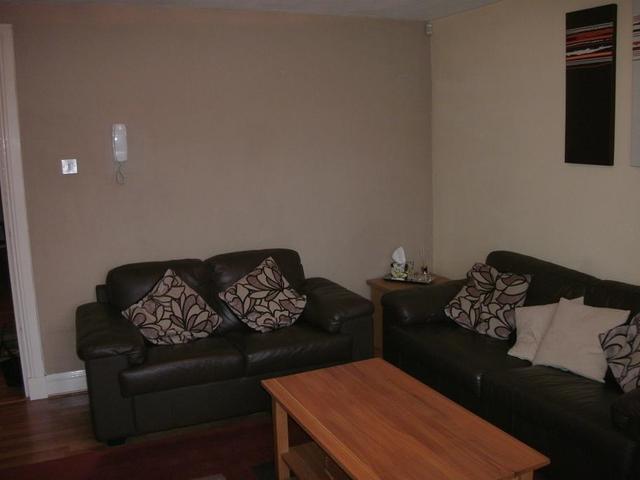 Image of 2 bedroom Flat to rent in Long Lane Broughty Ferry Dundee DD5 at Broughty Ferry Dundee Dundee, DD5 1EQ