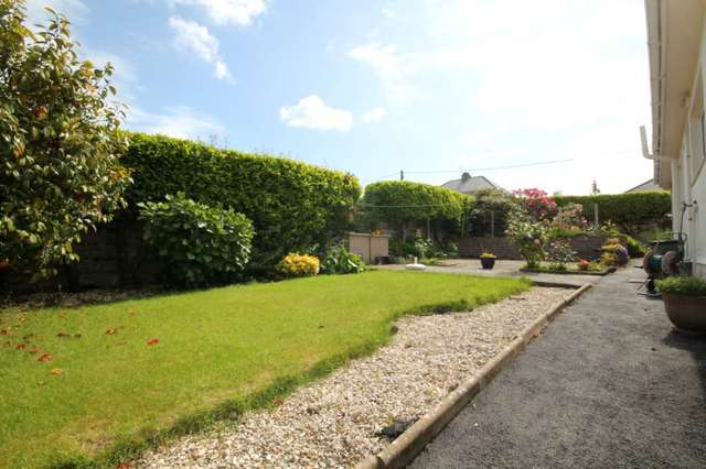  Image of 3 bedroom Bungalow for sale in Longfield Lutton Ivybridge PL21 at Longfield Lutton Ivybridge, PL21 9SN