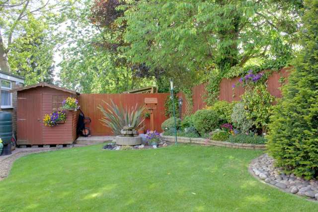  Image of 4 bedroom Detached house for sale in Longfield Hemel Hempstead HP3 at Longfield Leverstock Green Hemel Hempstead, HP3 8HN