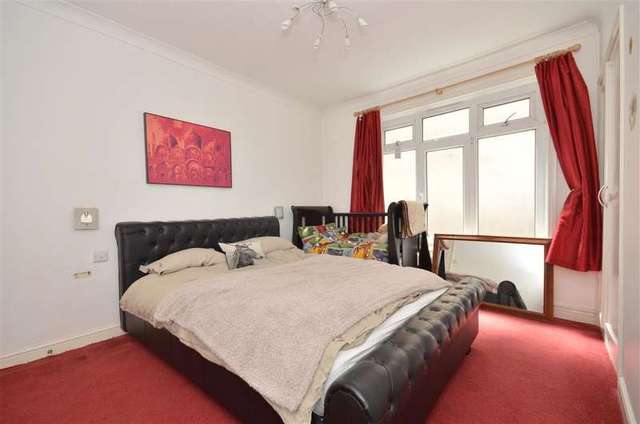  Image of 1 bedroom Apartment for sale in Longford Road Bognor Regis PO21 at Bognor Regis West Sussex Bognor Regis, PO21 1AD
