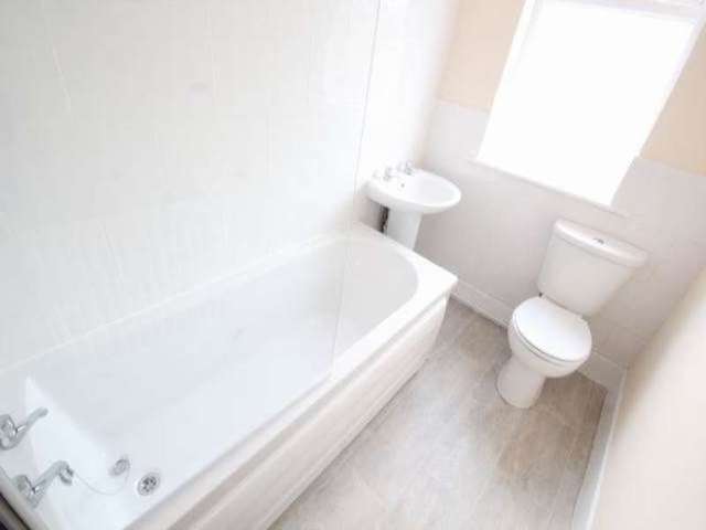  Image of 2 bedroom Detached house to rent in Longshaw Street Warrington WA5 at Bewsey Warrington Great Sankey, WA5 0BU