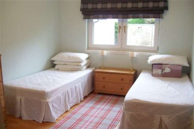  Image of 3 bedroom Flat to rent in Lower Bourtree Drive Rutherglen Glasgow G73 at Glasgow, G73 4RG