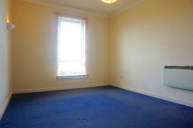  Image of 2 bedroom Flat to rent in Lower Granton Road Edinburgh EH5 at Granton Edinburgh Edinburgh, EH5 1ER