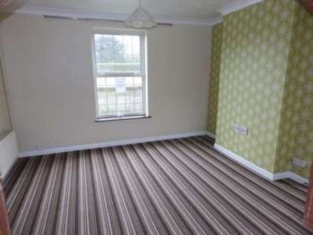  Image of 3 bedroom Semi-Detached house to rent in Lowestoft Road Gorleston Great Yarmouth NR31 at Lowestoft Road Gorleston Great Yarmouth, NR31 6JL