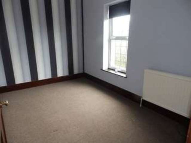  Image of 3 bedroom Semi-Detached house to rent in Lowestoft Road Gorleston Great Yarmouth NR31 at Lowestoft Road Gorleston Great Yarmouth, NR31 6JL