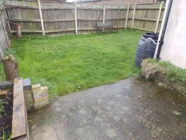  Image of 3 bedroom Semi-Detached house to rent in Lowestoft Road Gorleston Great Yarmouth NR31 at Lowestoft Road Gorleston Great Yarmouth, NR31 6JL