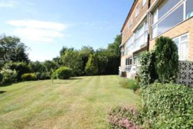  Image of 2 bedroom Maisonette for sale in Lullington Garth Oaklands Road Bromley BR1 at Oaklands Road Bromley Bromley, BR1 3SR