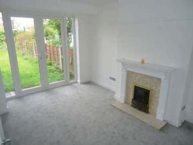  Image of 5 bedroom Semi-Detached house to rent in Gunning Avenue Eccleston St. Helens WA10 at Gunning Avenue Eccleston St. Helens, WA10 5DL