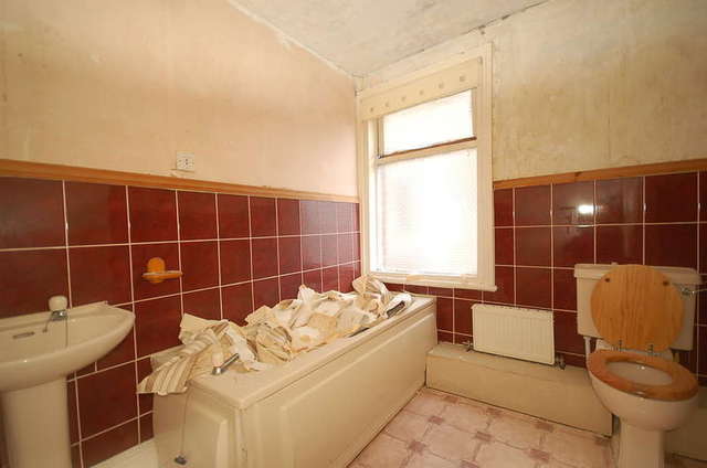  Image of 8 bedroom Terraced house for sale in Lytham Road Blackpool FY1 at Blackpool Lancashire, FY1 6DJ