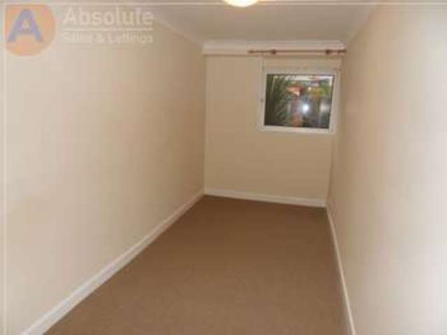  Image of 1 bedroom Flat to rent in Magdalene Road Torquay TQ1 at Magdalene Road  Torquay, TQ1 4AF