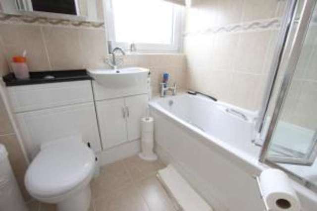  Image of 2 bedroom Town House for sale in Main Road Marsh Lane Sheffield S21 at Marsh Lane Sheffield Marsh Lane, S21 5RL