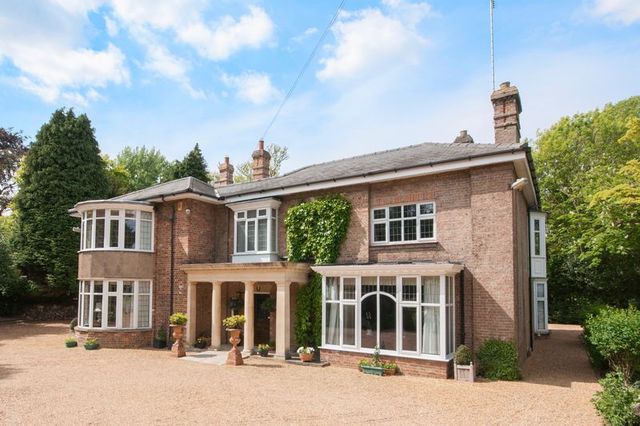  Image of 6 bedroom Detached house for sale in Main Road Tydd Wisbech PE13 at Main Road  Tydd Gote, PE13 5QG