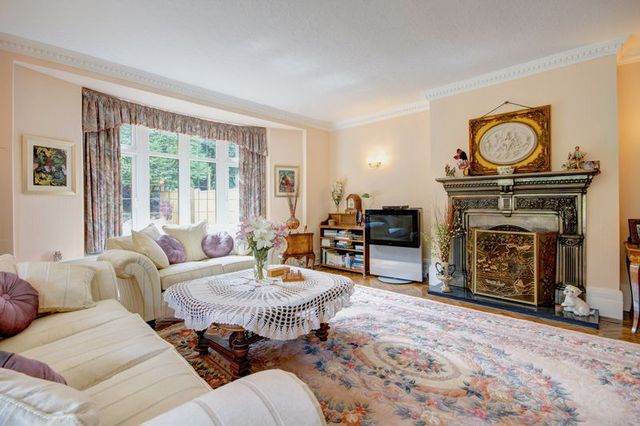  Image of 6 bedroom Detached house for sale in Main Road Tydd Wisbech PE13 at Main Road  Tydd Gote, PE13 5QG