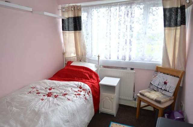  Image of 3 bedroom Terraced house for sale in Manningford Road Birmingham B14 at Manningford Road Druids Heath Birmingham, B14 5LX
