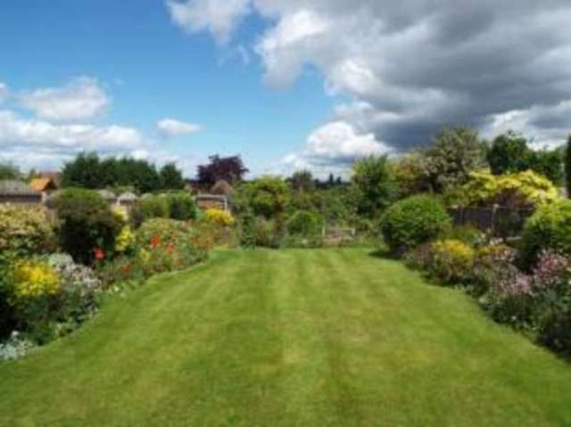  Image of 3 bedroom Detached house for sale in Manor House Lane Yardley Birmingham B26 at Birmingham West Midlands Sheldon, B26 1PR