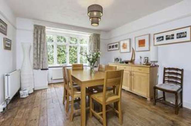  Image of 3 bedroom Detached house for sale in Manor Road Twyford Winchester SO21 at Manor Road Twyford Winchester, SO21 1RJ