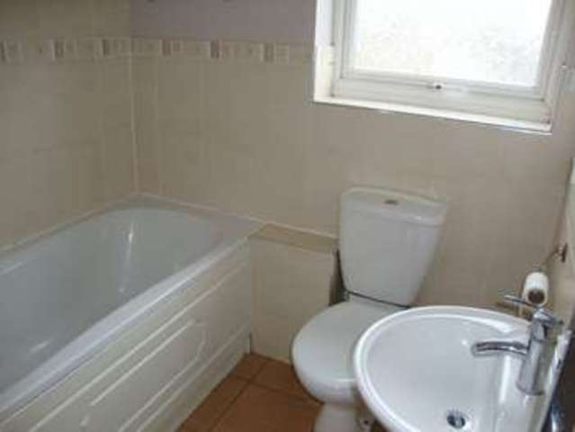  Image of 3 bedroom Semi-Detached house to rent in Mariners Compass Gorleston Great Yarmouth NR31 at Mariners Compass  Gorleston on Sea, NR31 6TS