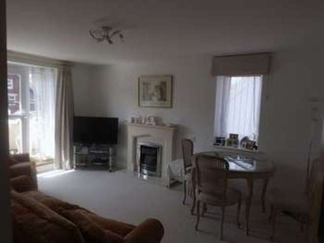  Image of 2 bedroom Flat for sale in Jevington Gardens Eastbourne BN21 at 3-15 Jevington Gardens  Eastbourne, BN21 4SD