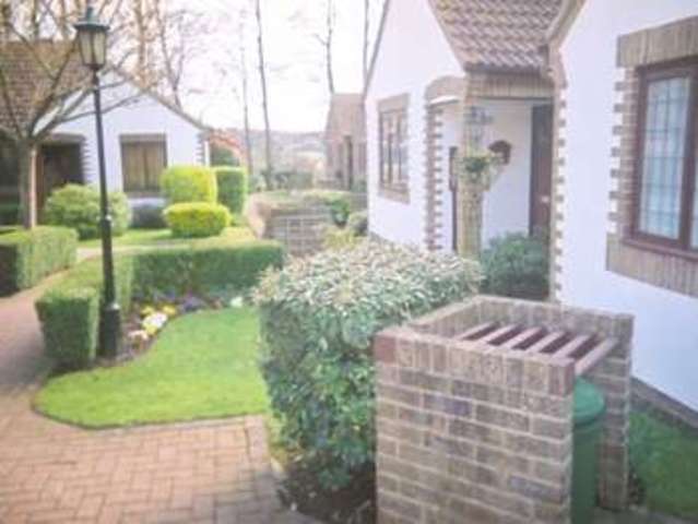  Image of 2 bedroom Retirement Property for sale in Matterdale Gardens Barming Maidstone ME16 at North Street, Barming Maidstone, ME16 9HW