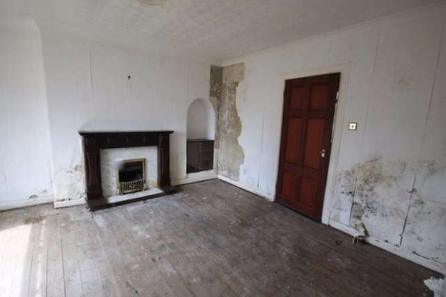  Image of 2 bedroom Semi-Detached house for sale in Meadowfield Place Newmains Wishaw ML2 at Meadowfield Place Newmains Wishaw, ML2 9QH