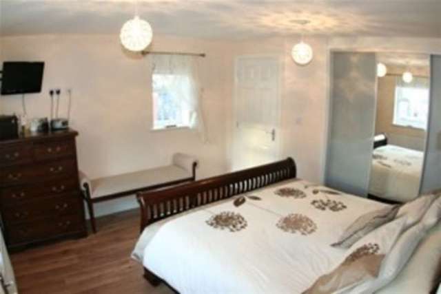  Image of 5 bedroom Detached house to rent in Michigan Place Great Sankey Warrington WA5 at Warrington, WA5 8DT