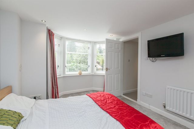  Image of 5 bedroom Detached house to rent in Mid Steil Edinburgh EH10 at Craiglockhart Edinburgh Edinburgh, EH10 5XB