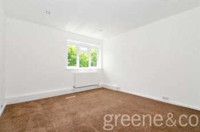  Image of 2 bedroom Flat to rent in Haslemere Road London N8 at Haslemere Road London Crouch End, N8 9QR